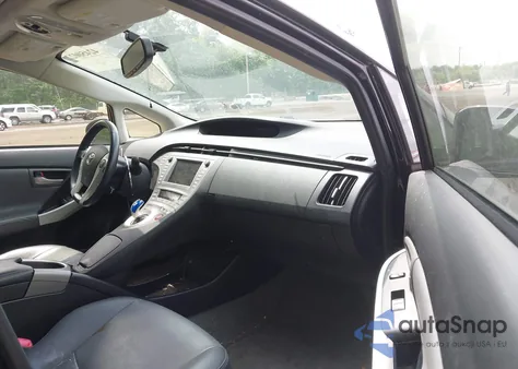 2013 Toyota Prius Five/Four/Three/Three Se/Two из США, поврежденный, VIN JTDKN3DU2D1623015